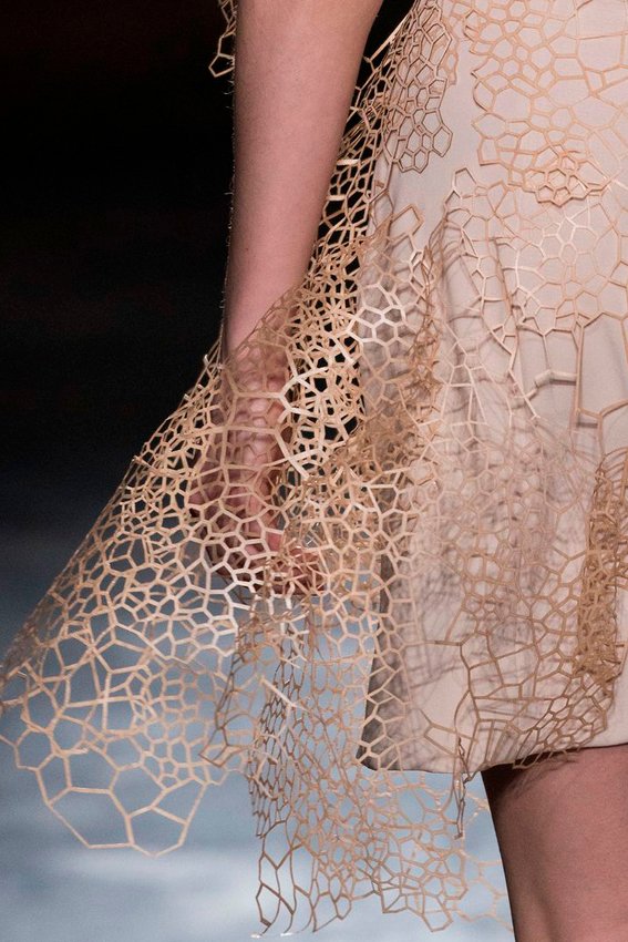 Iris Van Herpen Haute Couture Fall-Winter 2016